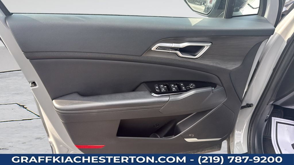 Used 2024 Kia Sportage X-Line w/ X-Line Premium Package AWD/4WD image 24