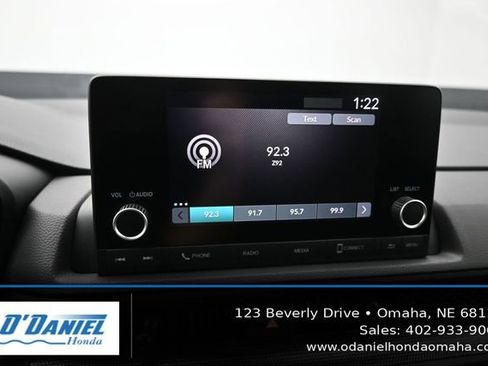 Used 2025 Honda CR-V LX image 30