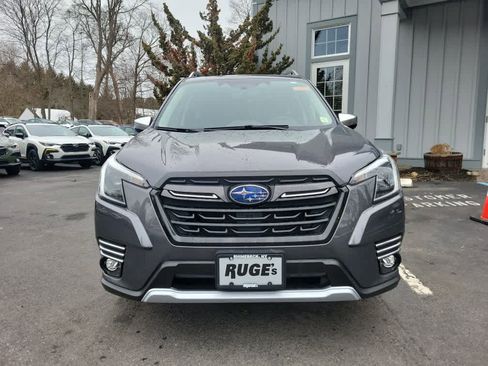 Used 2024 Subaru Forester Touring image 9