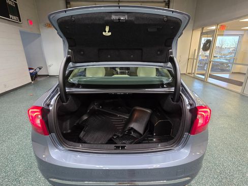 Used 2018 Volvo S60 T5 Inscription Platinum image 21