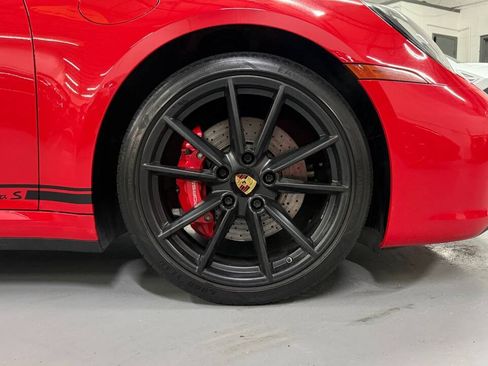 Used 2020 Porsche 911 Carrera S RWD image 32