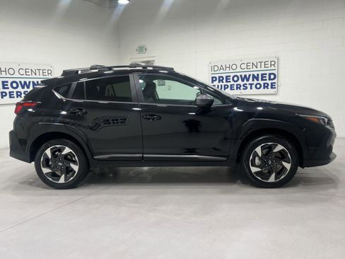 Certified 2025 Subaru Crosstrek 2.5i Limited w/ Crosstrek Mirror Package image 9