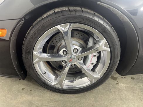 Used 2010 Chevrolet Corvette Grand Sport w/ Preferred Equipment Group image 19