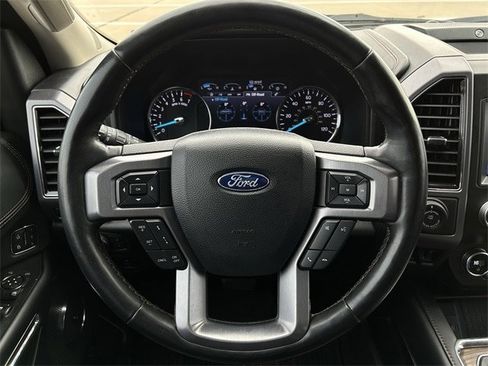 Used 2020 Ford Expedition Platinum image 14