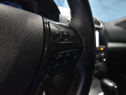 Used 2017 Ford Explorer XLT w/ Equipment Group 202A image 13