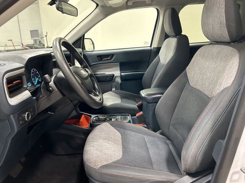 Used 2022 Ford Maverick XLT image 9