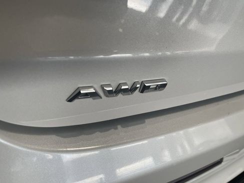 Certified 2023 Cadillac XT6 Sport w/ Technology Package image 13