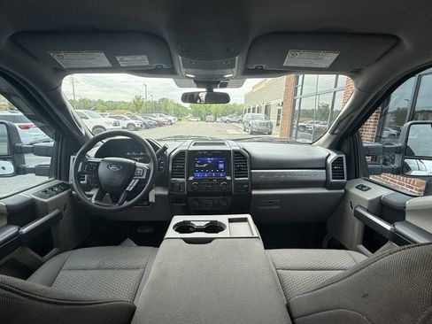 Used 2022 Ford F250 XLT AWD/4WD image 15