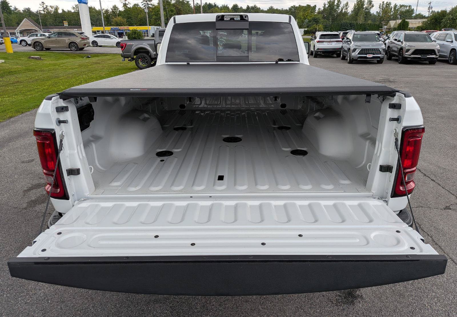Used 2026 RAM 3500 Tradesman AWD/4WD image 10