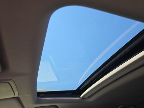 Used 2021 Honda CR-V EX-L image 32