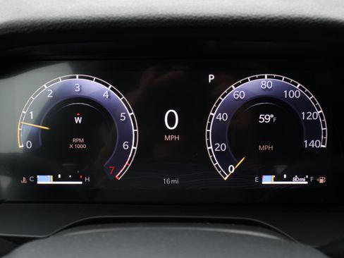 New 2025 Jeep Grand Cherokee L Laredo image 13