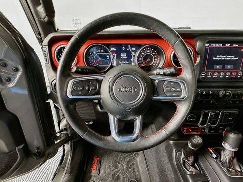 Used 2019 Jeep Wrangler Unlimited Rubicon AWD/4WD image 11