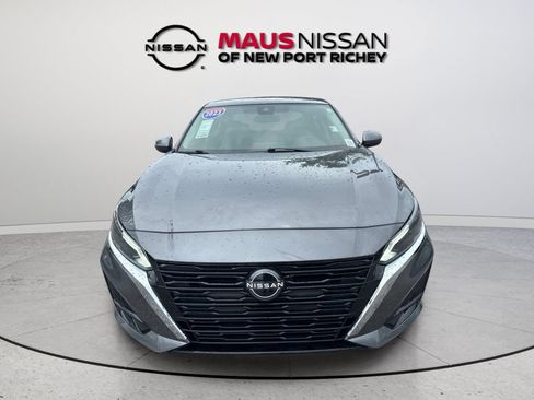 Certified 2023 Nissan Altima 2.5 SV FWD image 4
