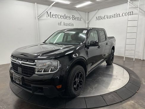 Used 2022 Ford Maverick Lariat w/ Lariat Luxury Package image 3