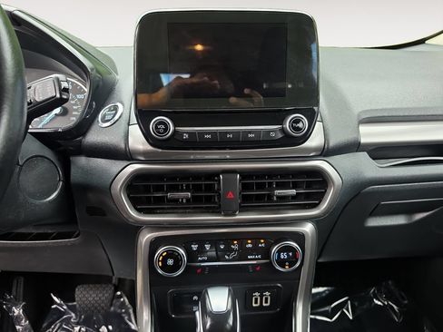 Used 2019 Ford EcoSport SE AWD/4WD image 11