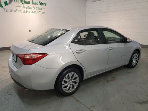 Used 2019 Toyota Corolla LE FWD image 6