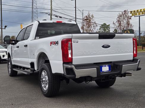 New 2026 Ford F250 XLT w/ FX4 Off-Road Package image 10