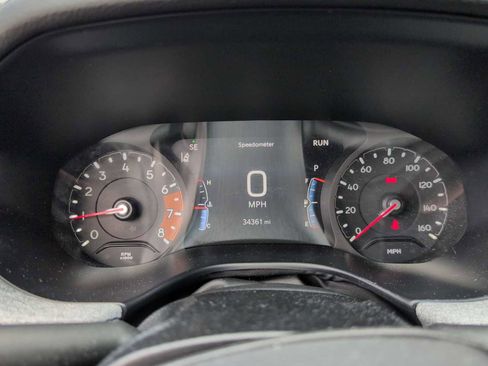 Used 2025 Jeep Compass Latitude AWD/4WD image 30