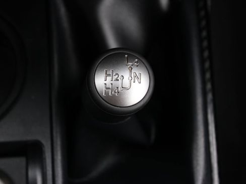 Used 2019 Toyota 4Runner TRD Off-Road image 33