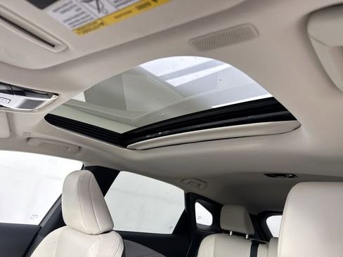 Certified 2024 Lexus RX 350 Premium w/ Accessory Package (Z1) AWD/4WD image 18