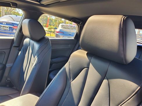 Used 2023 Acura Integra A-Spec image 16