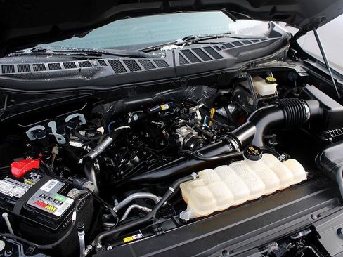 Used 2022 Ford F150 XLT w/ Equipment Group 302A High image 40