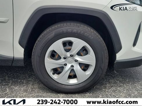 Used 2020 Toyota RAV4 LE w/ All Weather Liner Package AWD/4WD image 7