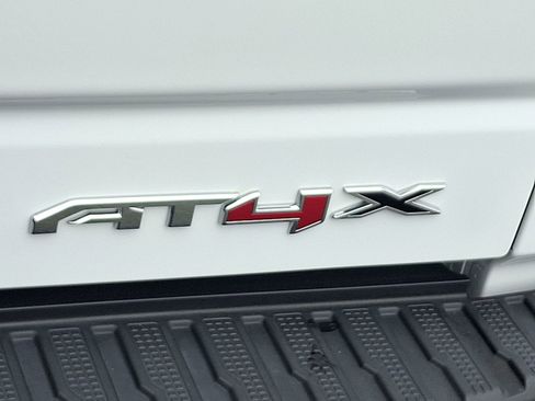 Used 2024 GMC Sierra 1500 AT4X w/ AT4X AEV Edition image 29