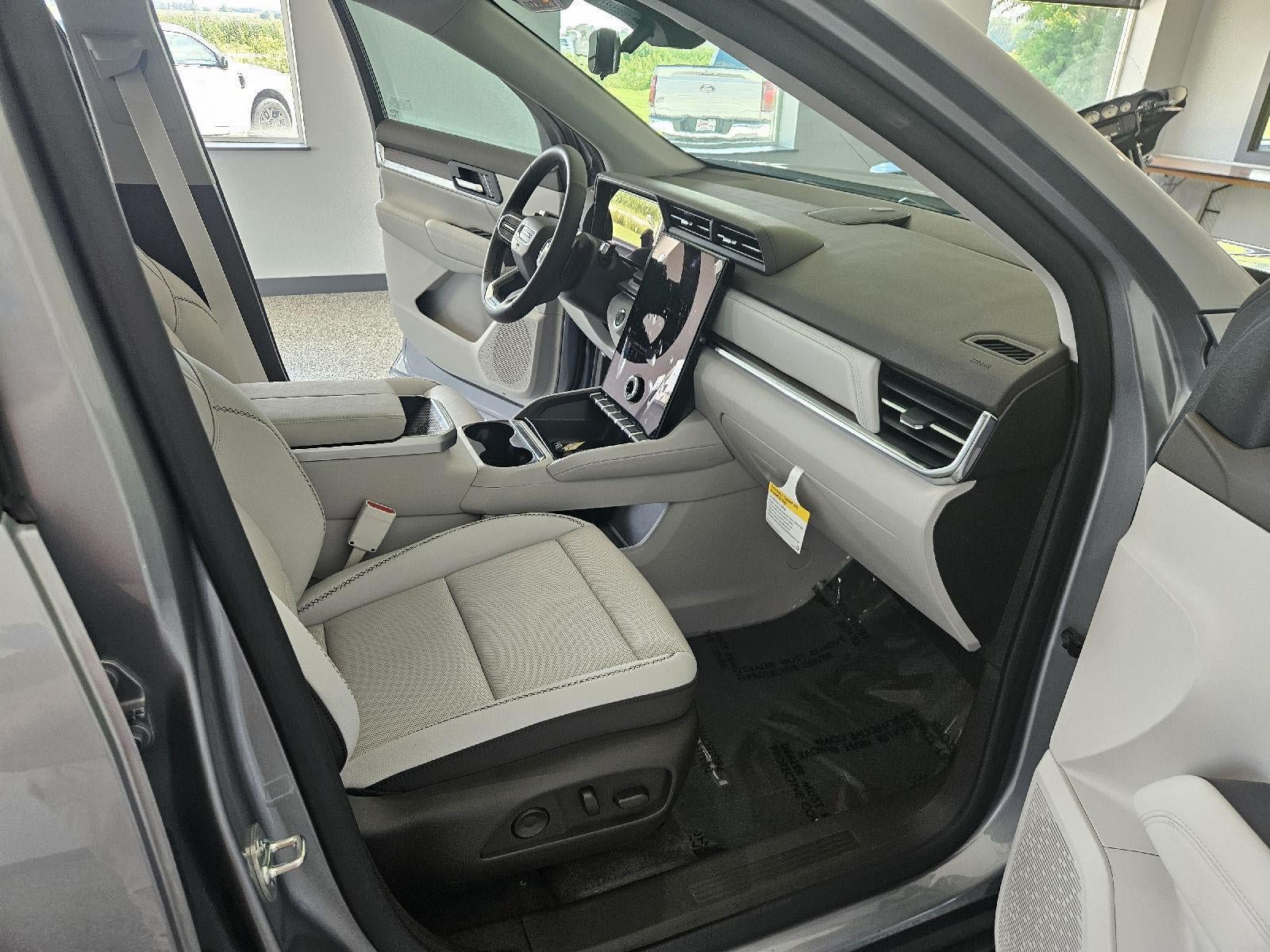 New 2027 GMC Terrain Denali AWD/4WD image 12