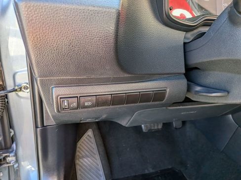Used 2023 Toyota Corolla LE FWD image 14