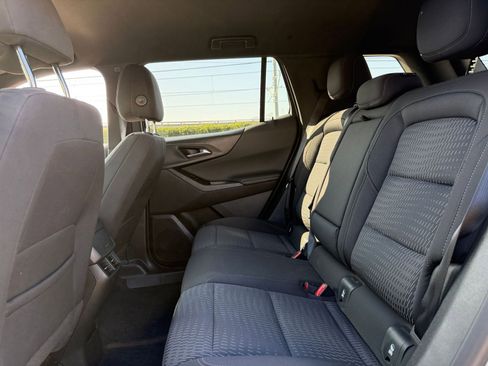 Used 2025 Chevrolet Equinox LT image 24