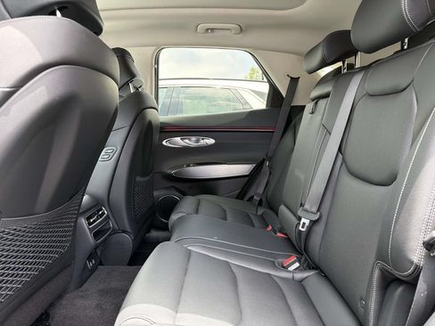 New 2026 Genesis GV70 2.5T Select AWD/4WD image 11