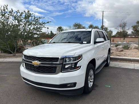 Used 2015 Chevrolet Tahoe LT w/ Luxury Package image 7