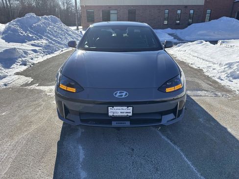 New 2025 Hyundai Ioniq 6 SEL image 2