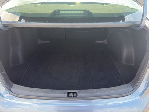 Used 2024 Toyota Corolla LE FWD image 9