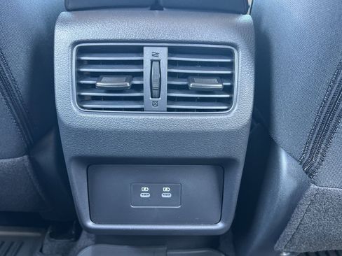 New 2026 Nissan Rogue SV image 18