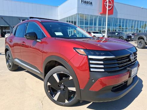 New 2026 Nissan Kicks SR w/ Cold Weather Package image 1