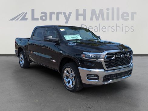 New 2026 RAM 1500 Big Horn AWD/4WD image 7