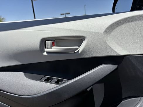 Used 2026 Toyota Corolla LE w/ Carpet Mat Package (TMS) FWD image 21
