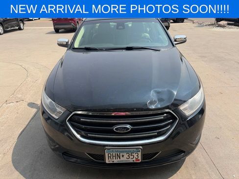 Used 2014 Ford Taurus Limited w/ Equipment Group 301A AWD/4WD image 2
