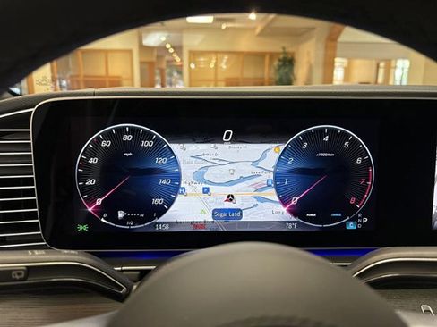 New 2026 Mercedes-Benz GLS 450 4MATIC image 16