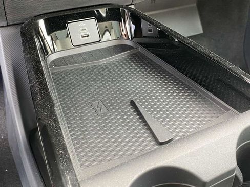 New 2025 Ford Mustang Mach-E Premium image 19