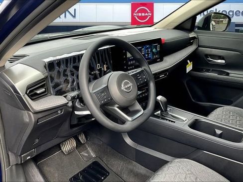 New 2026 Nissan Kicks SV image 5