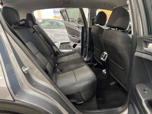 Used 2019 Kia Sportage LX FWD image 29