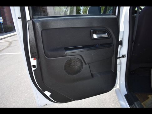 Used 2012 Chevrolet Colorado LT AWD/4WD image 19