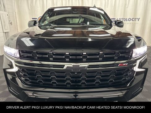 Used 2022 Chevrolet Tahoe Z71 w/ Luxury Package AWD/4WD image 4