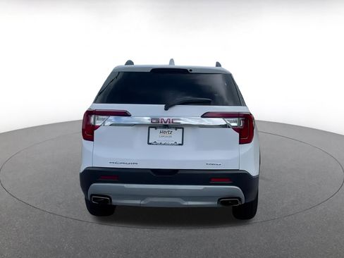 Used 2023 GMC Acadia SLT image 11