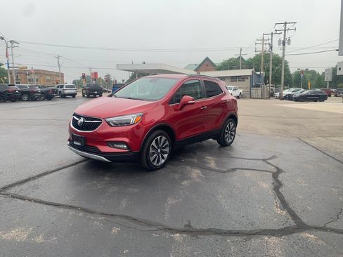 Used 2019 Buick Encore Essence AWD/4WD image 3
