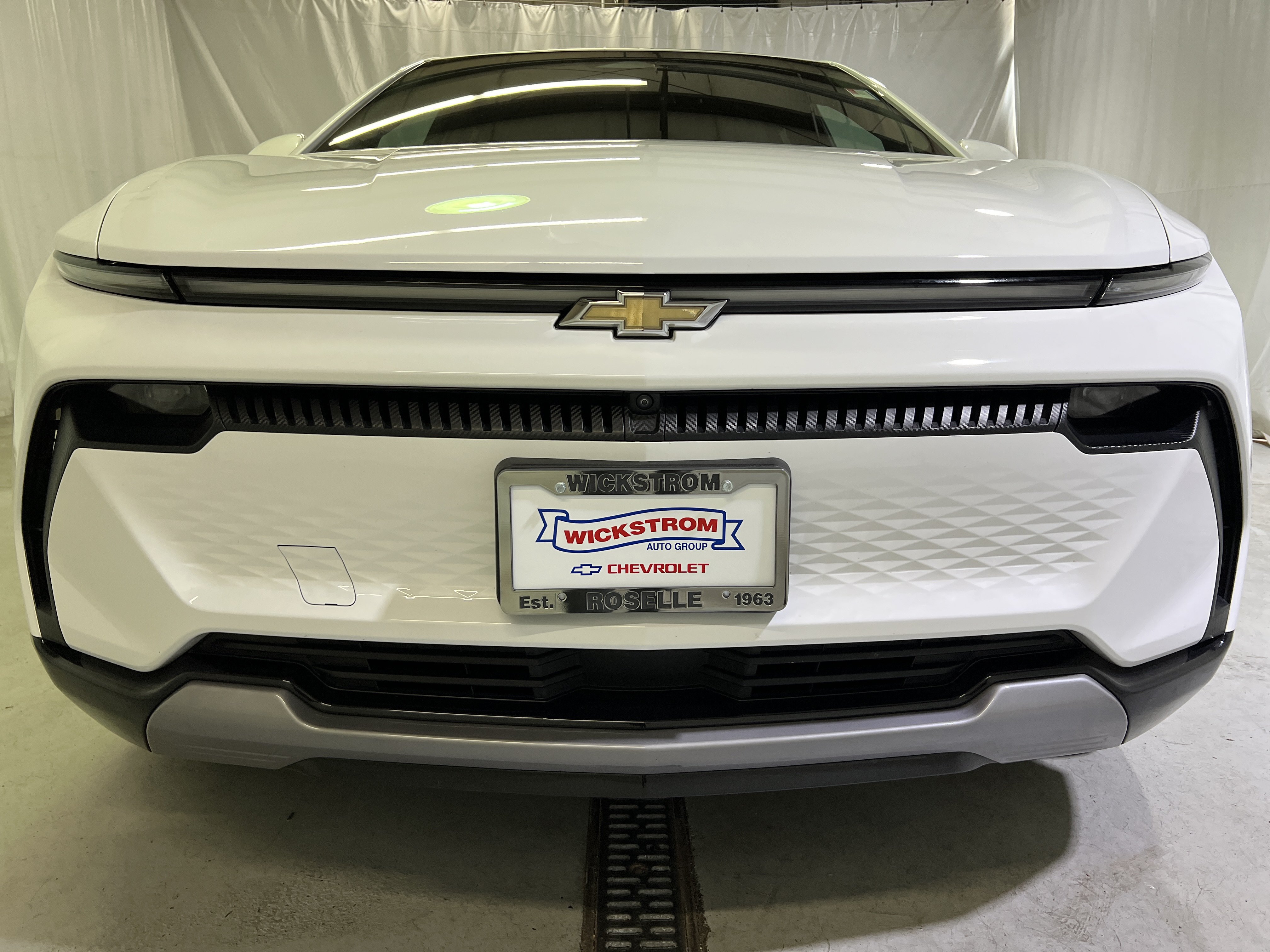 Certified 2024 Chevrolet Equinox EV LT FWD image 4
