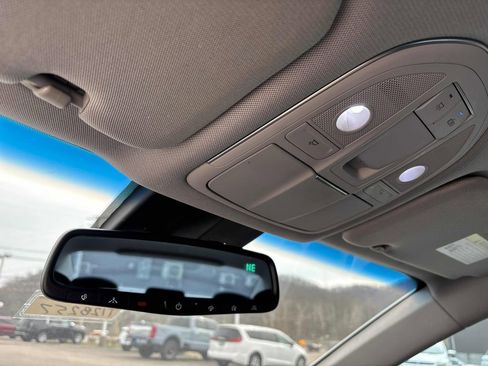 Used 2016 Hyundai Genesis 3.8 image 24